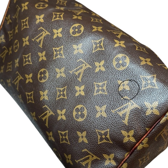 AUTHENTIC Louis Vuitton: Brown Monogram Canvas Speedy 30 - Picture 13 of 15